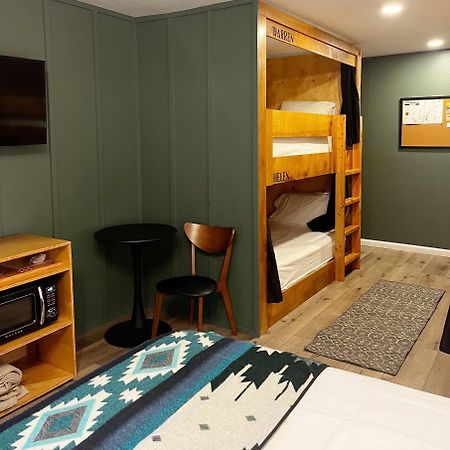 Jackalope Motor Lodge 파인데일 외부 사진